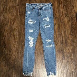 AMERICAN EAGLE JEANS